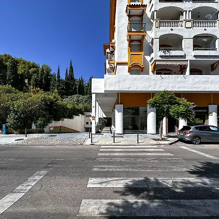 Apartamento Coqueto Apartamento En El Corazon De Estilo Minimalista - Jacinto Benavente 16 4e