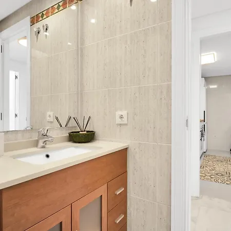 Coqueto Apartamento En El Corazon De Estilo Minimalista - Jacinto Benavente 16 4e Apartamento *